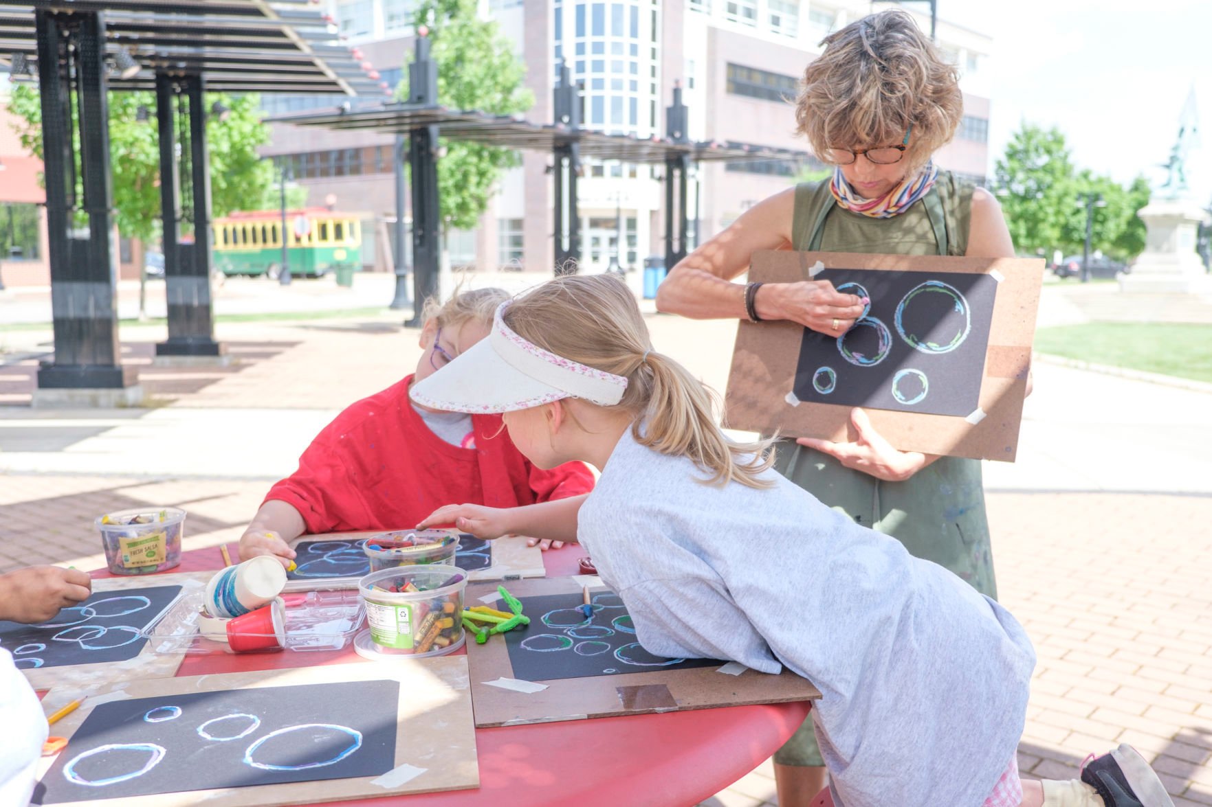 GALLERY-Bubble-Art-Class-061120-20.jpg